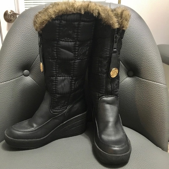 Juicy Couture Shoes - Juicy Couture Snowflurry Quilted Faux Fur Boots 6